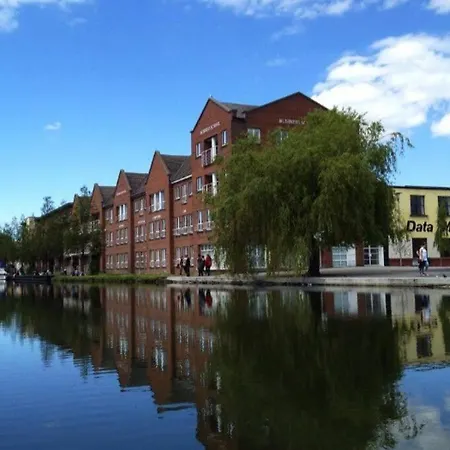 度假居 Cosy In The *